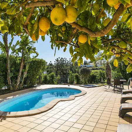 Townhouse At Vale De Milho Golf, Cleaning Included 度假居 卡武埃鲁