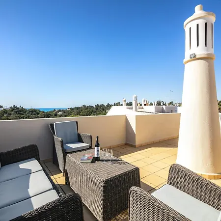 Townhouse At Vale De Milho Golf, Cleaning Included Semesterbostad *