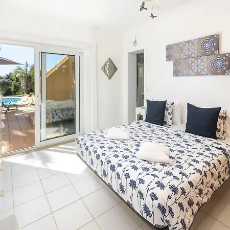 Townhouse At Vale De Milho Golf, Cleaning Included